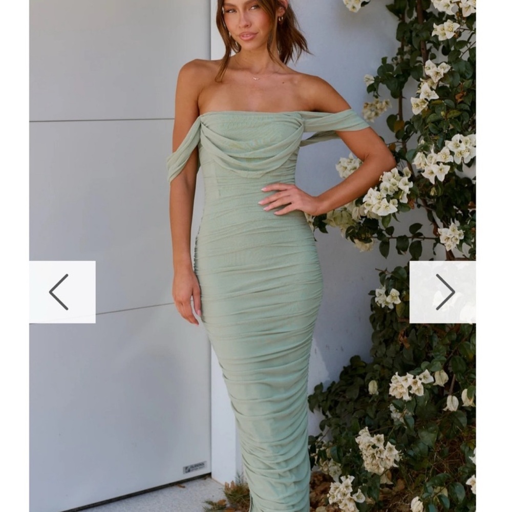 Billy - J Kylie Maxi Chic Strapped Ruched Off-Shoulder Sage Green Dress